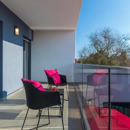 Emica Holiday home Sisan