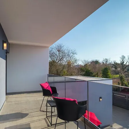 Ferienhaus Emica *