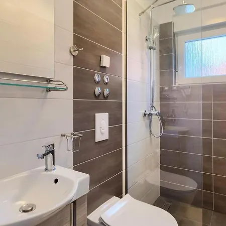 Ferienhaus Emica Šišan